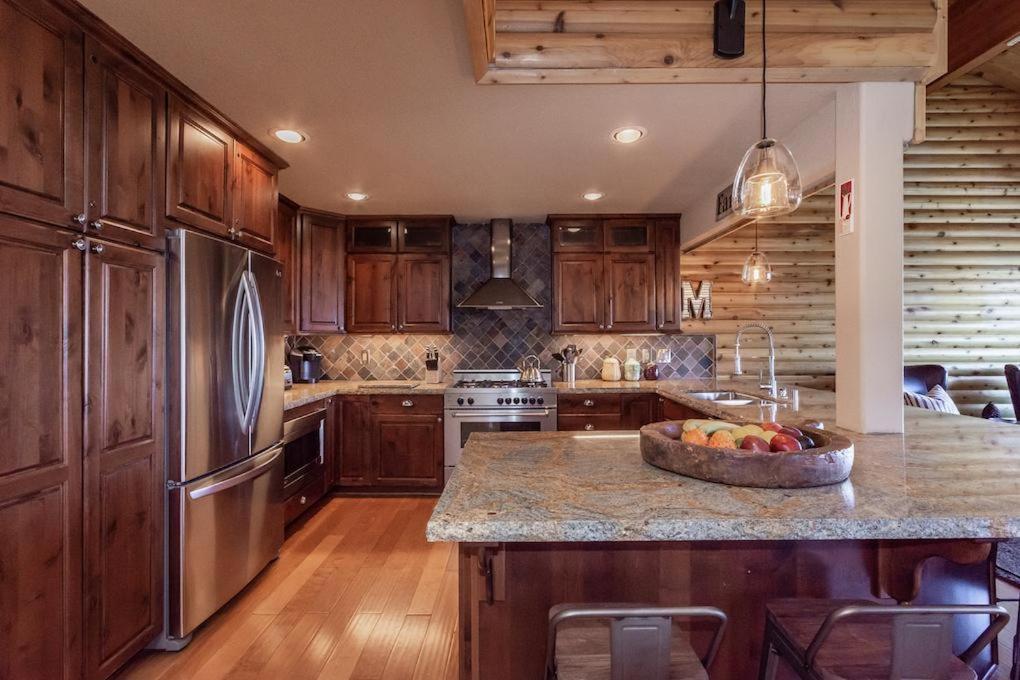 Bridges Townhome #11 Hébergement de vacances Old Mammoth